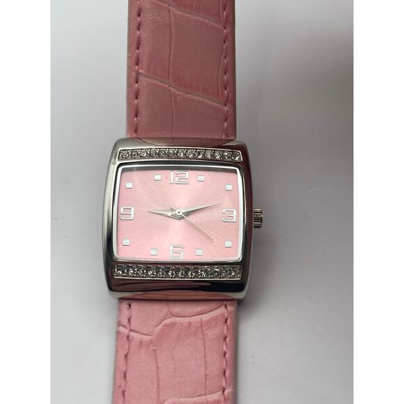 Mary Kay Women's Watch 28mm Pink on Pink New Battery - Adjustable Band - Picture 4 of 7